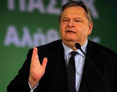 Ηλεκτρισμένη η ατμόσφαιρα στην Κεντρική Επιτροπή του ΠΑΣΟΚ