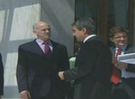 Σύγκρουση Παπανδρέου – Λοβέρδου για την προσφυγή στο ΔΝΤ