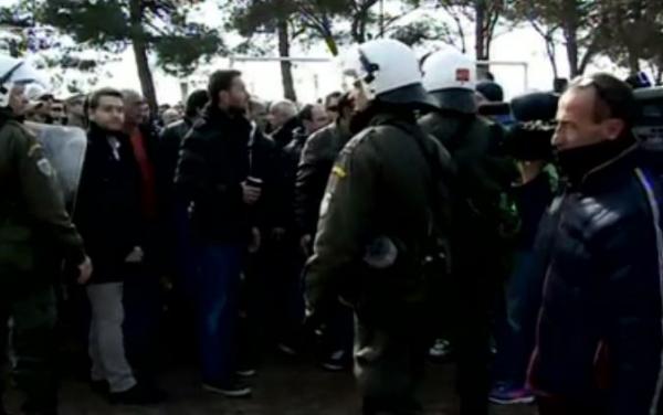 «Πόλεμος» για τα hot spots σε Κω και Διαβατά