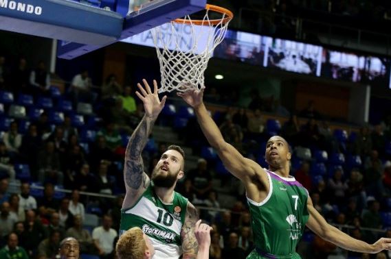 Μπάσκετ: «Περίπατος» του ΠΑΟ στη Μάλαγα και 5η συνεχόμενη νίκη