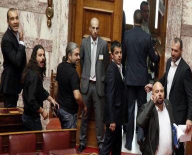 Ανοίγει ο δρόμος για νέες διώξεις βουλευτών της ΧΑ