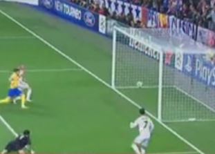 Η «βασίλισσα» νίκησε με 2-1 την Γιουβέντους στο «Σαντιάγο Μπερναμπέου»