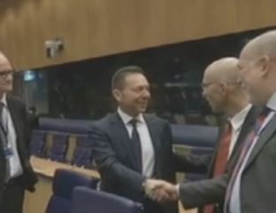 Κυβέρνηση: Πλήρες σχέδιο για το νέο γύρο διαπραγματεύσεων με την τρόικα