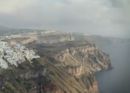 Στα 9 ομορφότερα νησιά η Σαντορίνη σύμφωνα με το CNN