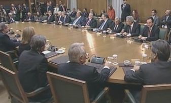 Ενότητα, ηρεμία και ψυχραιμία ζητα ο Λ.Παπαδήμος από τους υπουργούς του