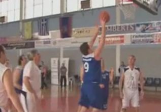 Έβαλαν τρίποντο… μακρυά από τα έδρανα της Βουλής