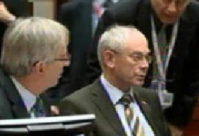 Αγωνία για τις ευρω-αποφάσεις