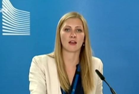 Κομισιόν: Αιχμές για αδράνεια της Αθήνας