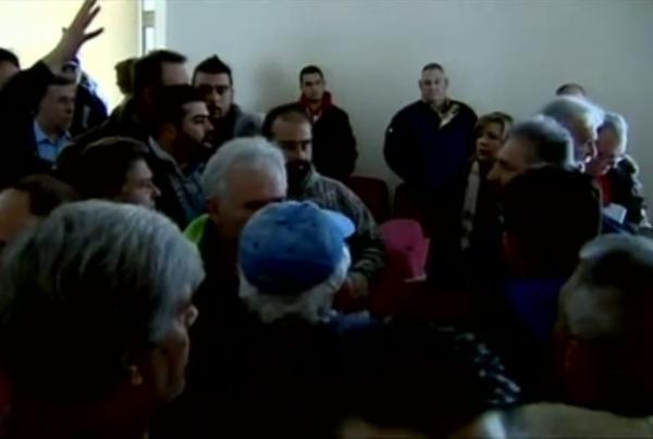 Θεσσαλονίκη: Αγρότες αποδοκίμασαν Μάρδα και Φάμελο