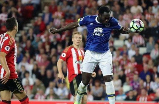 Premier League: Με χατ-τρικ του Λουκάκου η Έβερτον νίκησε τη Σάντερλαντ