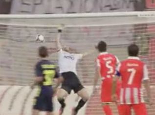 Ολυμπιακός: Έκανε το 6 στα 6 αλλά αποδοκιμάστηκε από τον κόσμο του