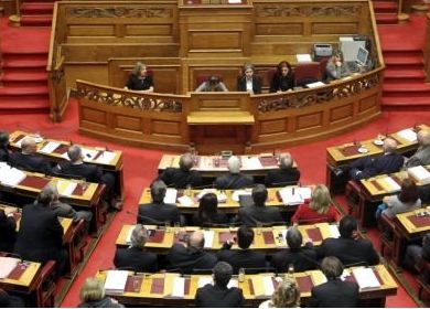 Οι αντιδράσεις της αντιπολίτευσης για την απόφαση του Eurogroup