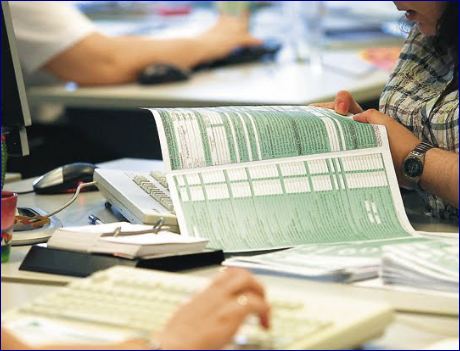 Διευρύνεται η «μαύρη τρύπα» στα έσοδα από την φοροδιαφυγή