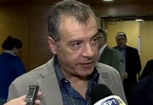 Θεοδωράκης για επαφές Τσίπρα: Χάσαμε μια πολύ μεγάλη ευκαιρία