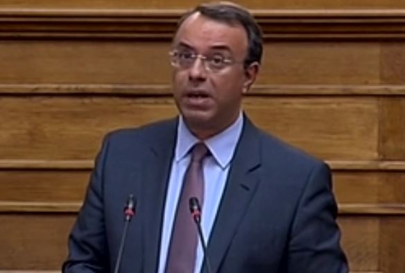 Βουλή: Οργή για τις παραγγελίες των βουλευτών την ώρα της συνέλευσης