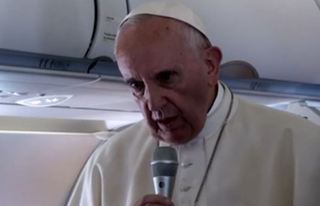 Παγκόσμιο μήνυμα ανθρωπιάς από τον Πάπα