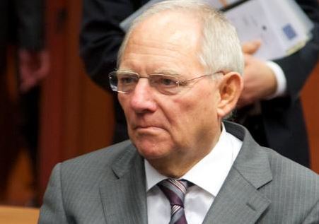 Σόιμπλε: «Υπόθεση της Ελλάδας» αν θέλει να παραμείνει στο ευρώ