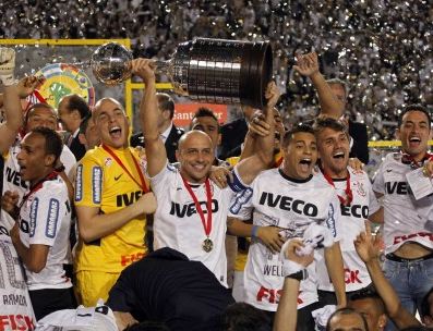 Η Κορίνθιανς κατέκτησε το παγκόσμιο κύπελλο συλλόγων