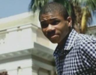 Η Χρυσή Αυγή συνεχίζει τις επιθέσεις κατά του Αντετοκούμπο