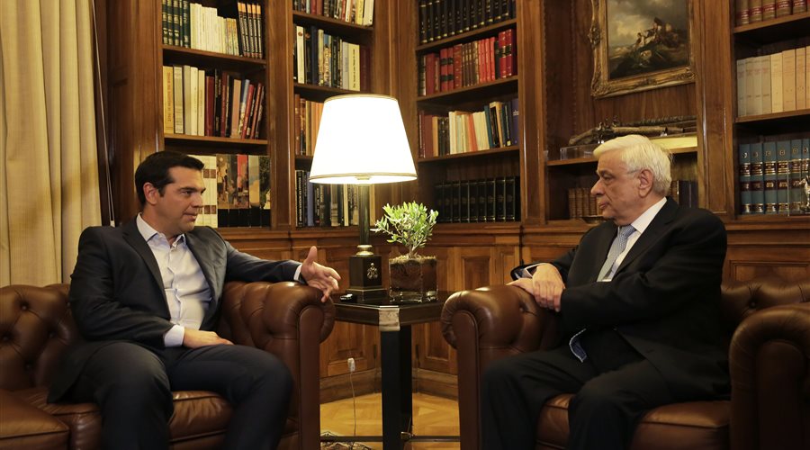 Τσίπρας: Να υπάρξει στοιχειώδης πολιτική συνεννόηση στα κρίσιμα θέματα