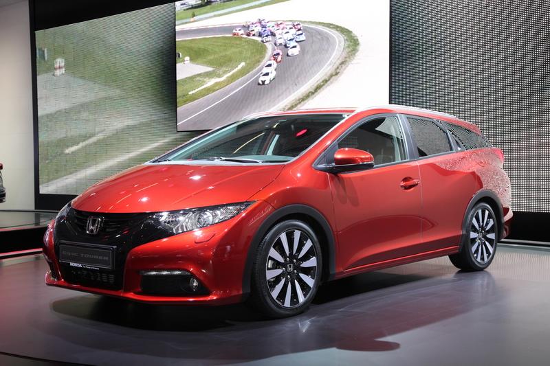 65η Έκθεση Αυτοκινήτου Φρανκφούρτης: Honda Civic Tourer