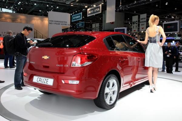 81e Salon International de l’ Auto – Geneve 2011: Chevrolet Cruze Hatchback