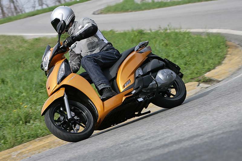 KYMCO People GTi 300