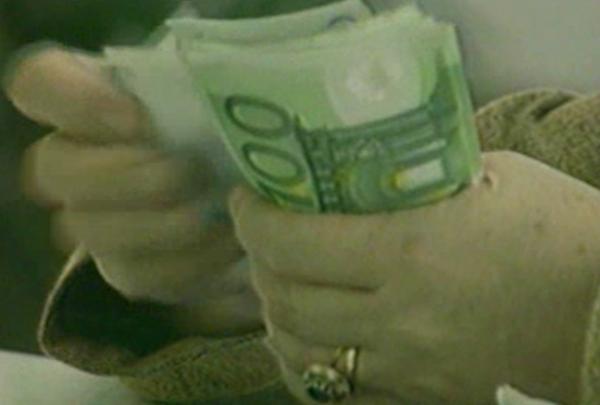 Νέα αύξηση του βασικού επιτοκίου κατά 0,25% αποφάσισε η Ε.Κ.Τ.