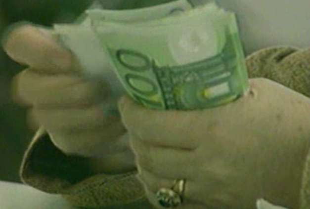 Νέα αύξηση του βασικού επιτοκίου κατά 0,25% αποφάσισε η Ε.Κ.Τ.