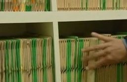 Επεκτείνονται οι ευνοϊκές ρυθμίσεις για τα υπερχρεωμένα νοικοκυριά