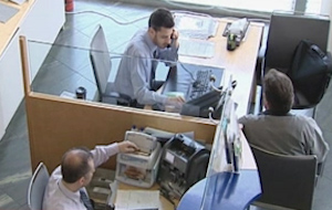 Υπερχρεωμένα τα νοικοκυριά από τα δάνεια στις τράπεζες