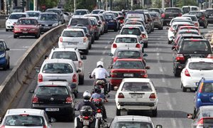 6 στους 10 ιδιοκτήτες ΙΧ πλήρωσαν τέλη