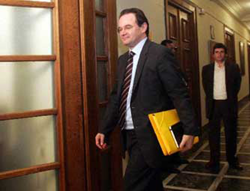 Αναμένεται η γνώμη των πολιτών