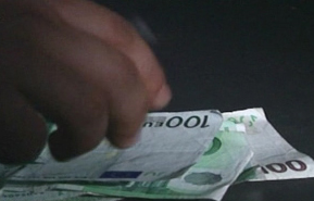 Συνελήφθησαν επ’ αυτοφόρω επίορκοι υπάλληλοι του υπουργείου Ανάπτυξης