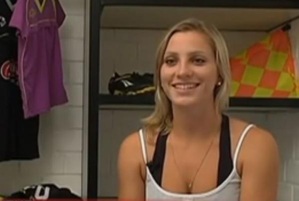 25χρονη διαιτητής κλέβει την παράσταση στα γήπεδα της Βραζιλίας