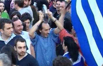 Οι διαμαρτυρίες συνεχίζονται με τη συμμετοχή καλλιτεχνών