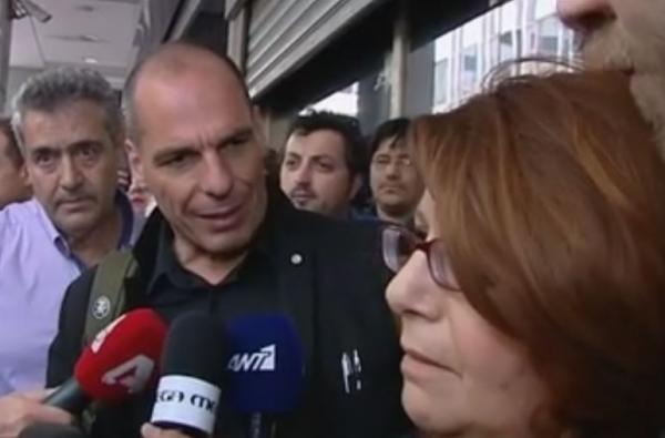 Διάλογος Βαρουφάκη – Εφοριακών για τα μισθολογικά