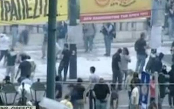 Τι λένε τα διεθνή ΜΜΕ για τα γεγονότα στην Ελλάδα