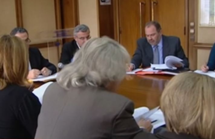 Έρχονται αλλαγές σε πολιτικές δίκες, προσωποκράτηση και πλειστηριασμούς