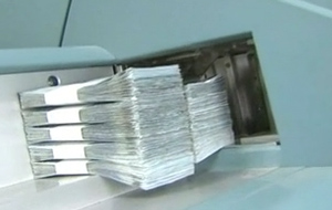 Ενδεχομένος να «παγώσει» η 6η δόση μέχρι το δημοψήφισμα