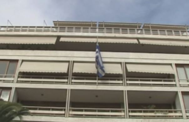 Τα «αγκάθια» του υπουργείου Διοικητικής Μεταρρύθμισης