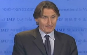 Καμμιά σαφή απάντηση του ΔΝΤ για τους μισθούς στην Ελλάδα