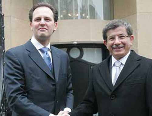 Στα μέσα Μαΐου η επίσκεψη Ερντογάν στην Αθήνα