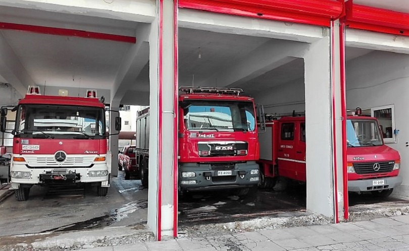 Θεσσαλονίκη : Πυρκαγιά σε λεωφορείο που μετέφερε μαθητές γυμνασίου