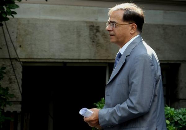 Σε θέσεις μάχης το οικονομικό επιτελείο εν όψει της άφιξης της τρόικας