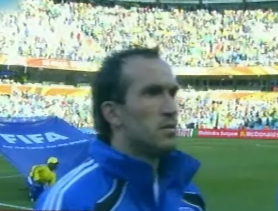 «Δεν λέω ονόματα» είπε ο Γκέκας και άφησε ανοιχτό το ενδεχόμενο επιστροφής