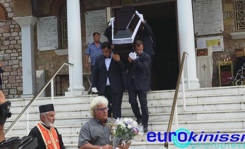 Στην Αγία Παρασκευή τελέστηκε η κηδεία του δημοσιογράφου Κώστα Εφήμερου