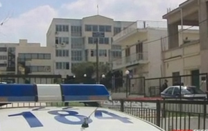 Θρίλερ μέσα στην εφορία της Αγίας Παρασκευής