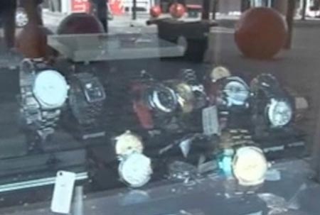 «Έκρηξη» ληστειών σε καταστήματα