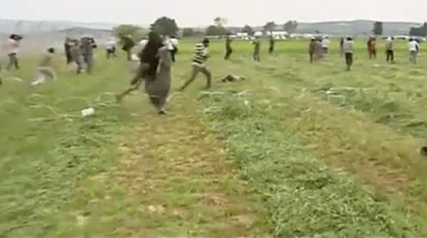 Χημικά και πέτρες ξανά στην Ειδομένη